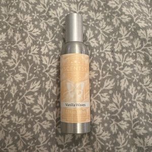 Scentsy Room Spray - “Vanilla Waves”